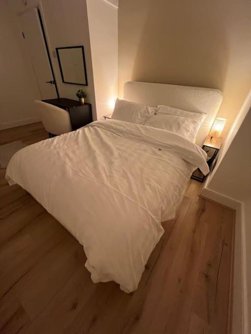 Apartment Whole House Modern Two Bedroom In - Free Parking Newcastle upon Tyne